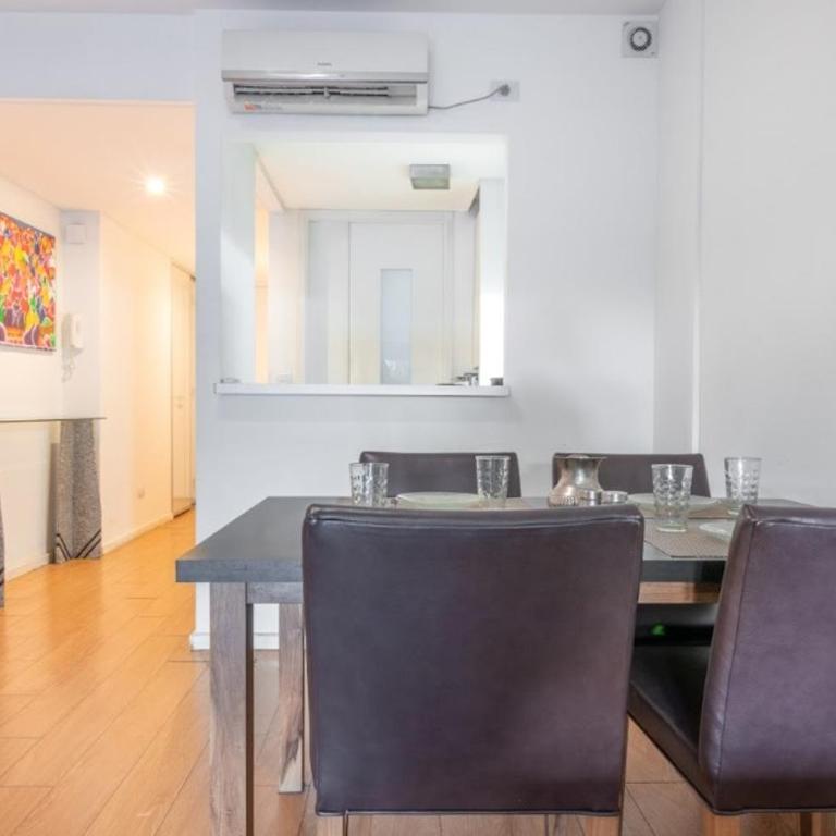 Ideal para ejecutivos con cochera, sala de conferencias, gym, pileta y seguridad 24hs - One-Bedroom Apartment - 23