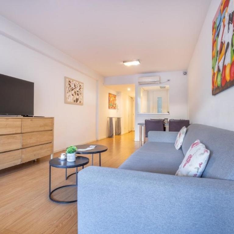 Ideal para ejecutivos con cochera, sala de conferencias, gym, pileta y seguridad 24hs - One-Bedroom Apartment - 29