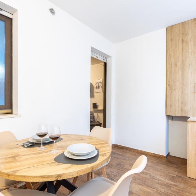 Alvin Deluxe Apartment - Cagliari -Private Parking - One-Bedroom Apartment - 26