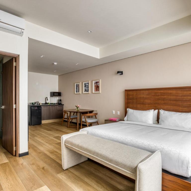 Casa Tokio - Estudio - 9