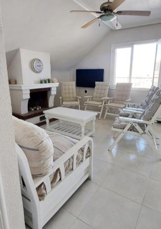 Spacious and bright fantastic duplex in Torrevieja - Apartamento Premier de 4 dormitorios - 7
