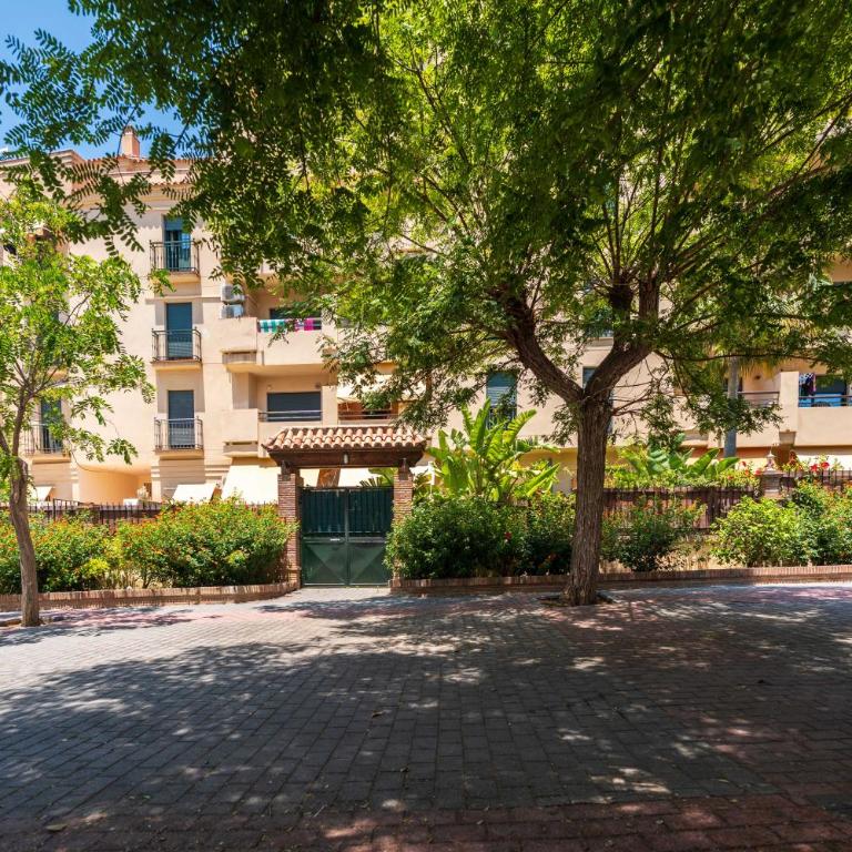 Apartment in Nerja with Pool & Private Parking - Apartment mit 2 Schlafzimmern - 12