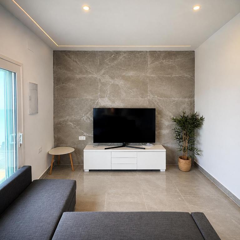 Paradiso Luxury Villa - Two-Bedroom Villa - 2