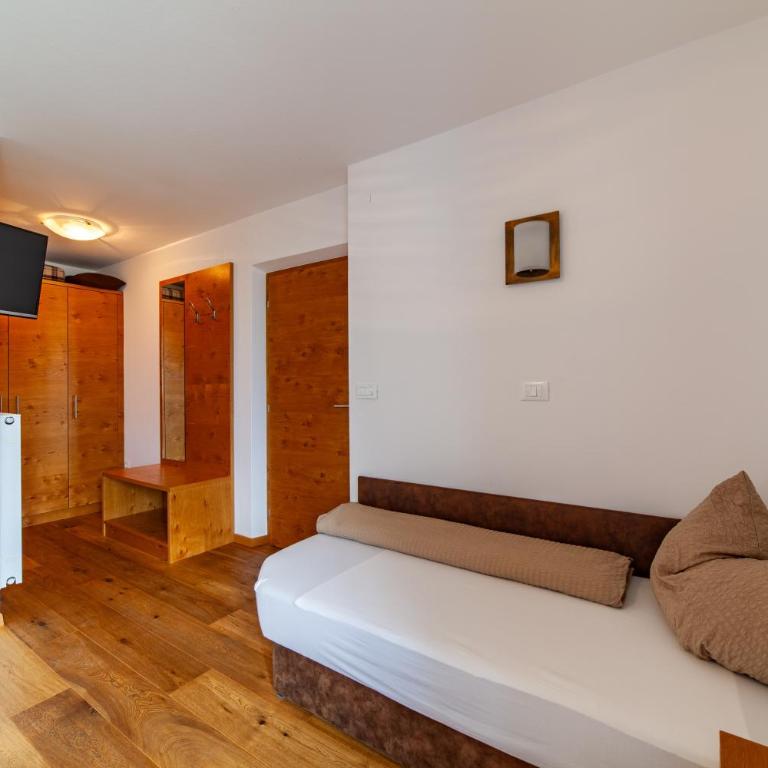 Krebishof Agriturismo - Appartamento Superior con 1 Camera da Letto e Balcone - 14