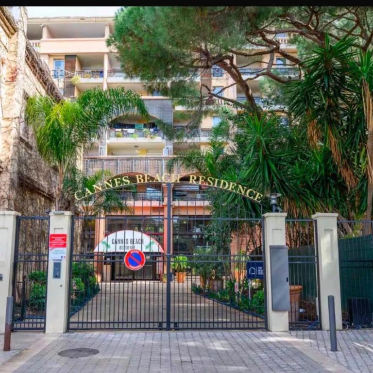 Cannes Beach Residence -Terrace- 2min to Beach - AC - WIFI - Pool - Appartement 1 Chambre - 16