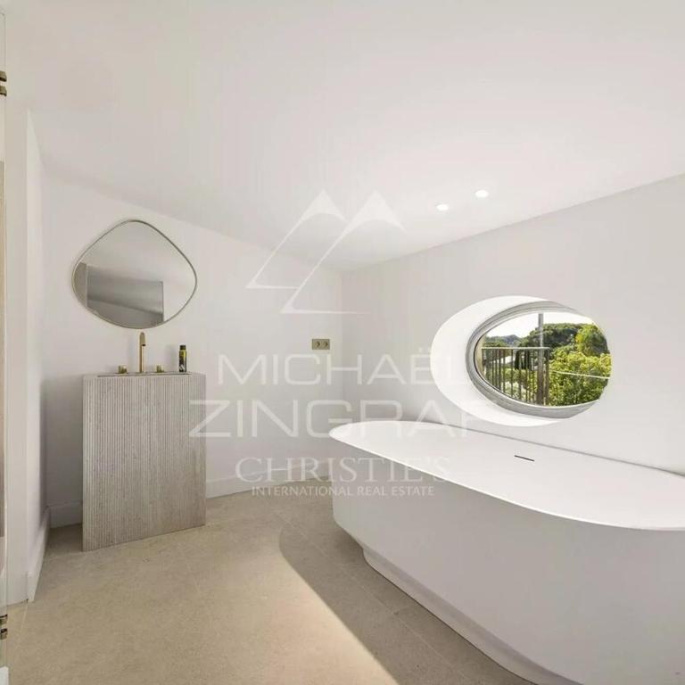 Luxury villa - Villa - 16