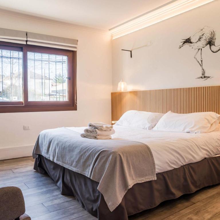 Stylish 2BR Apt Emilio Vaisse Urban Design Stay - Apartment - 14