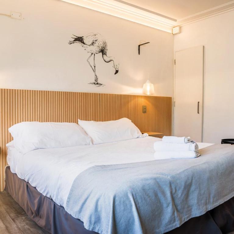 Stylish 2BR Apt Emilio Vaisse Urban Design Stay - Apartment - 17