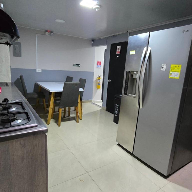aparta hotel continental estadio - Twin Room with Private Bathroom - 2