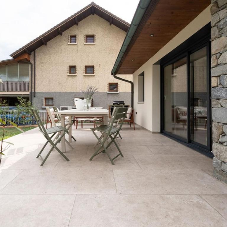 L'Entre Nous Climatisation Terrasse - Appartement 2 Chambres de Luxe avec Vue sur le Jardin - 9