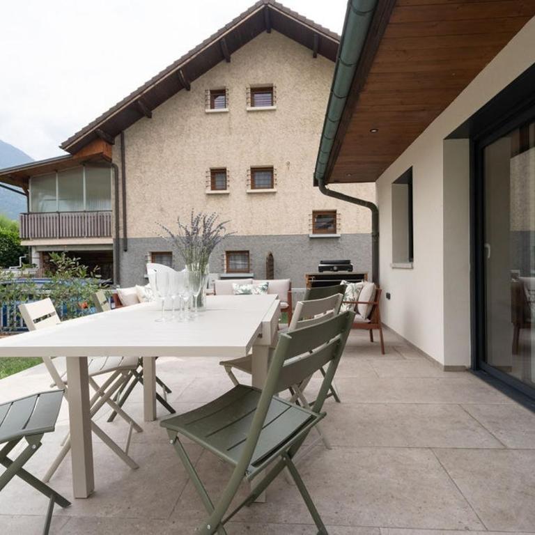 L'Entre Nous Climatisation Terrasse - Appartement 2 Chambres de Luxe avec Vue sur le Jardin - 32