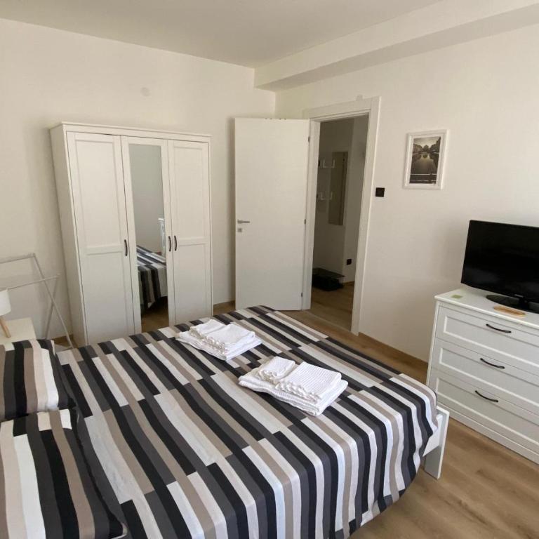 La Meraviglia - Two-Bedroom Apartment - 10