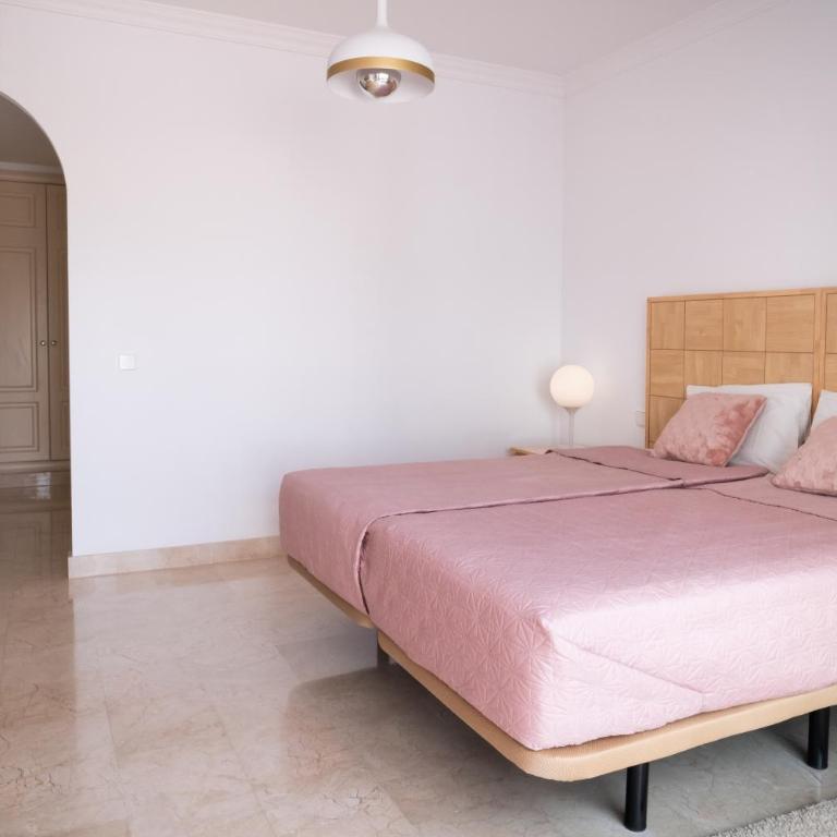 Duplex-penthouse with stunning panoramic view - Suite con vistas a la montaña - 27