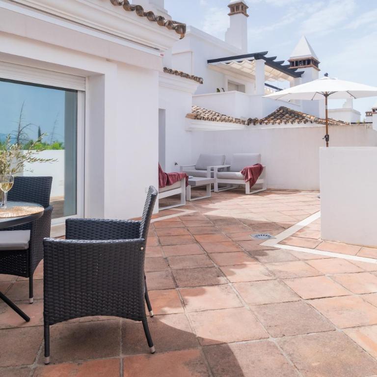 Duplex-penthouse with stunning panoramic view - Suite con vistas a la montaña - 13