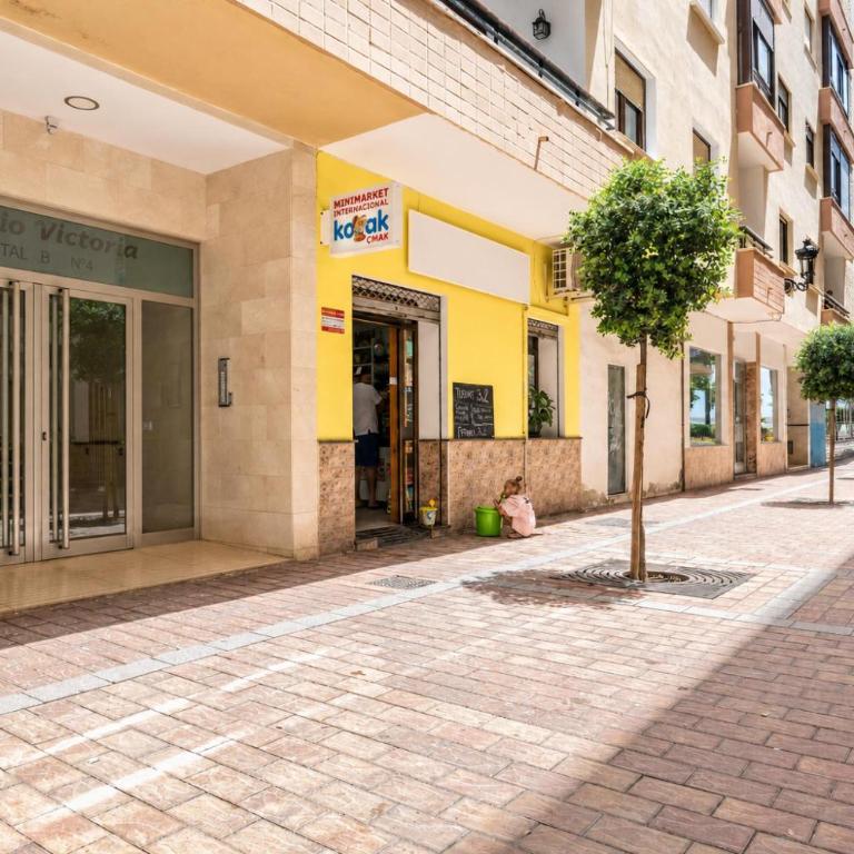 Estepona DownTown Near The Beach - Happy Rentals - Deluxe Apartment - 24