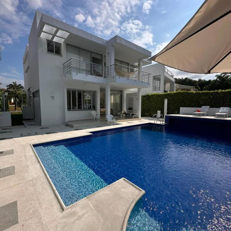 Accommodation in Melgar - Casa de 6 dormitorios - 2