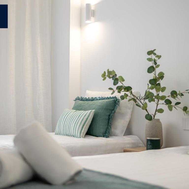 Garden Breeze Punta Prima, 2min beach walk, family Friendly, 3 Pool a Garden, jacuzzi - Deluxe-Apartment mit 2 Schlafzimmern und Gartenblick - 7