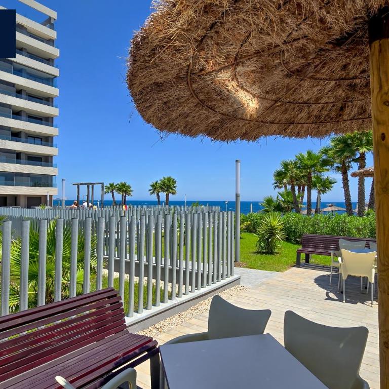 Garden Breeze Punta Prima, 2min beach walk, family Friendly, 3 Pool a Garden, jacuzzi - Deluxe-Apartment mit 2 Schlafzimmern und Gartenblick - 24