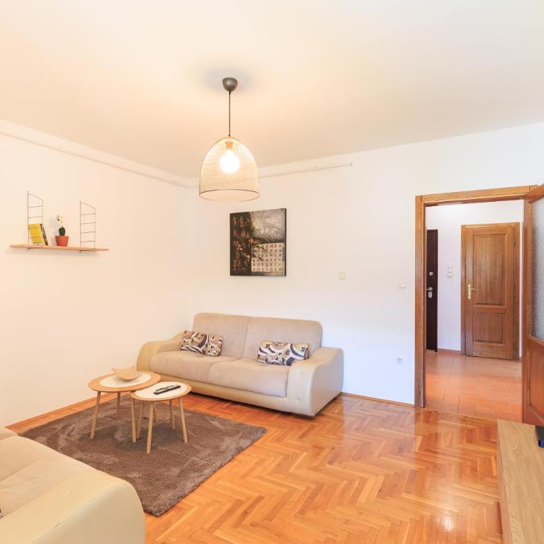 Modern & Complete 2bdr apartment with free parking - Apartment mit 2 Schlafzimmern - 13