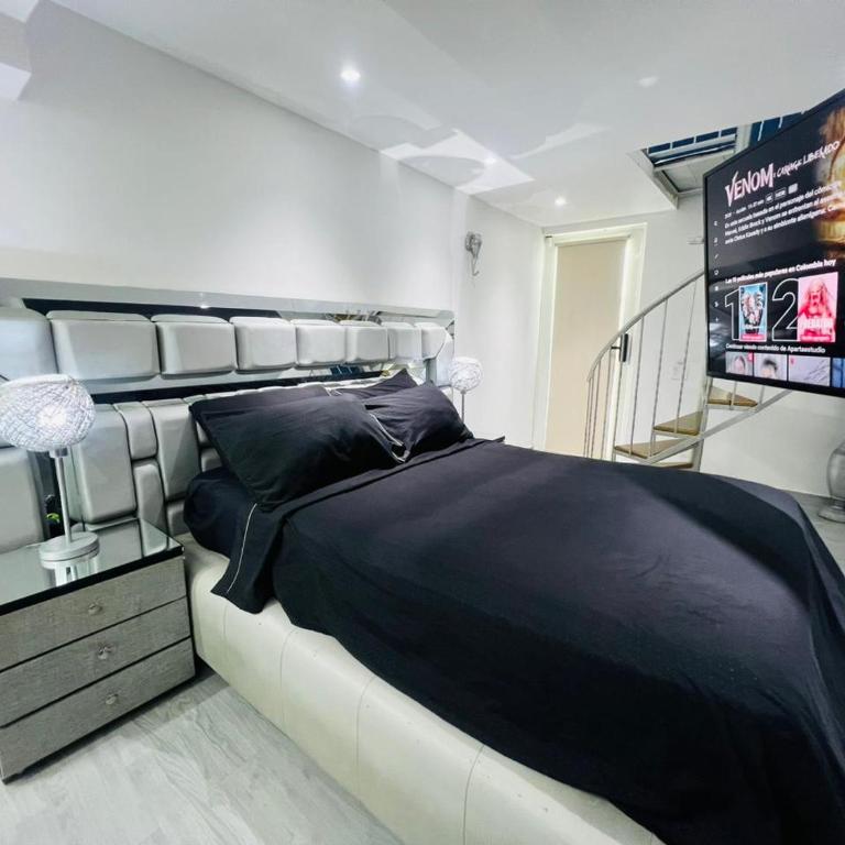 APARTAESTUDIO FRENTE AL HOTEL LAS AMERICAs - One-Bedroom Apartment - 2