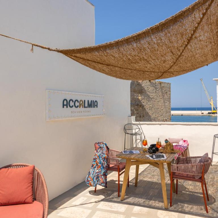 AccalmiA - Camera Matrimoniale Deluxe con Vista Mare e Piscina Privata - 4