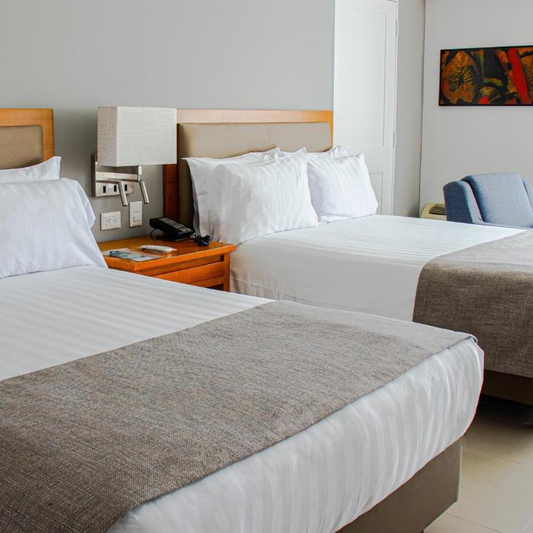 Hotel Estelar Altamira - Deluxe Twin Room - 5