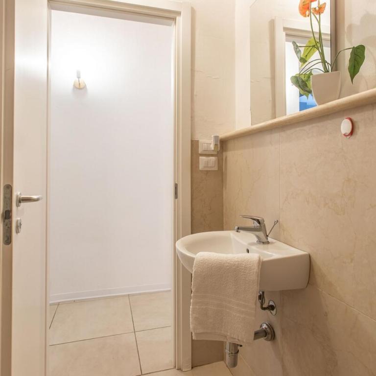 Fabretti - Modern & Elegant 2-Bedroom Downtown Retreat - Appartamento con 2 Camere da Letto - 10