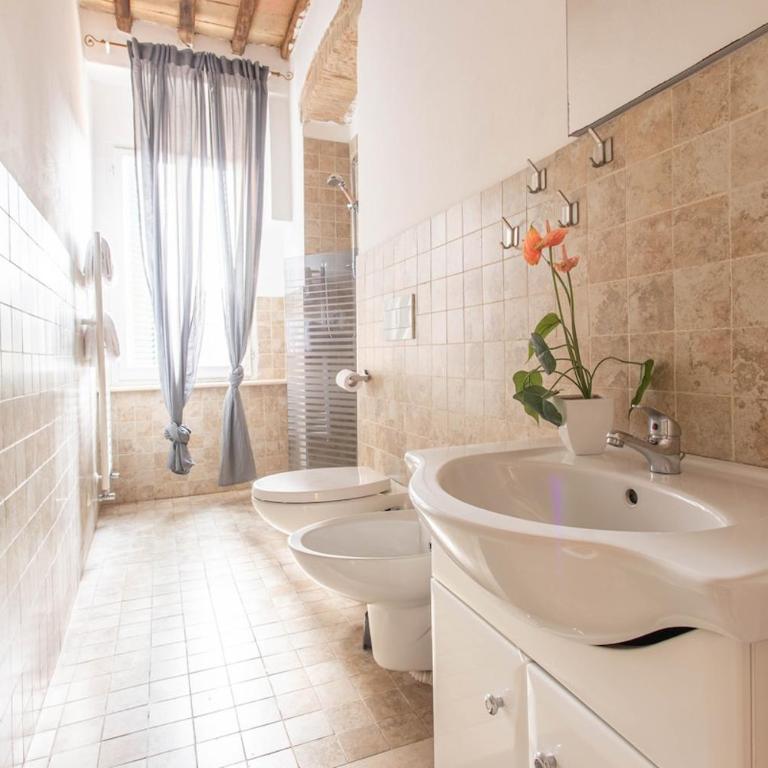 Fabretti - Modern & Elegant 2-Bedroom Downtown Retreat - Appartamento con 2 Camere da Letto - 23