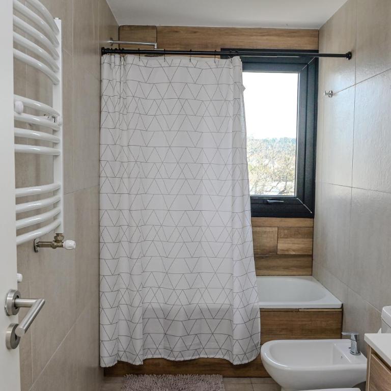 Depto premium 1 hab y balcón doble con cochera opc - One-Bedroom Apartment - 27
