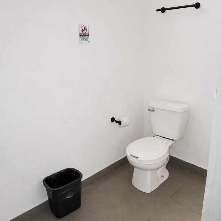 Estudios amueblados y equipados con cocineta en ubicación Céntrica MTY - Estudio con 1 cama grande - 14