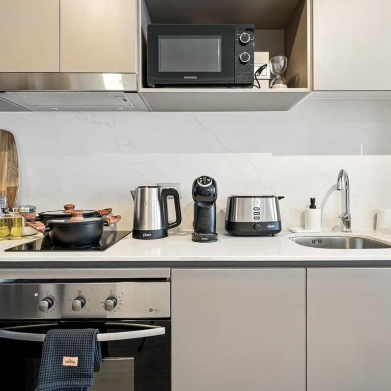 1D1B con Calefaccion y a 15 minutos de Barrio Italia recepcion 24-7 - Apartment - 8