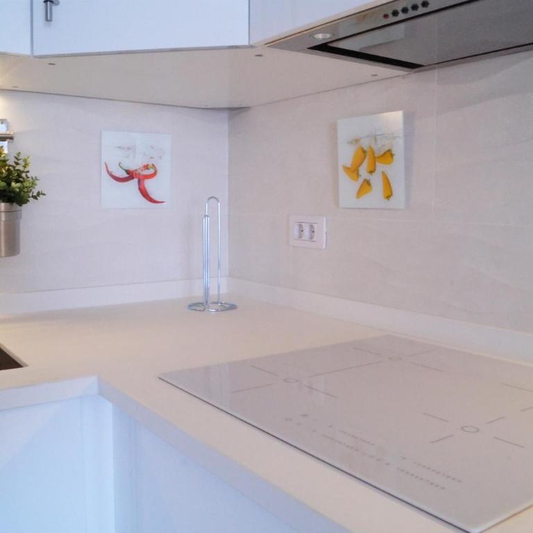 Cozy 1 BR With Sunny Terrace, Beach & Center, Couples - Apartamento de 1 dormitorio con balcón y vistas al mar - 40