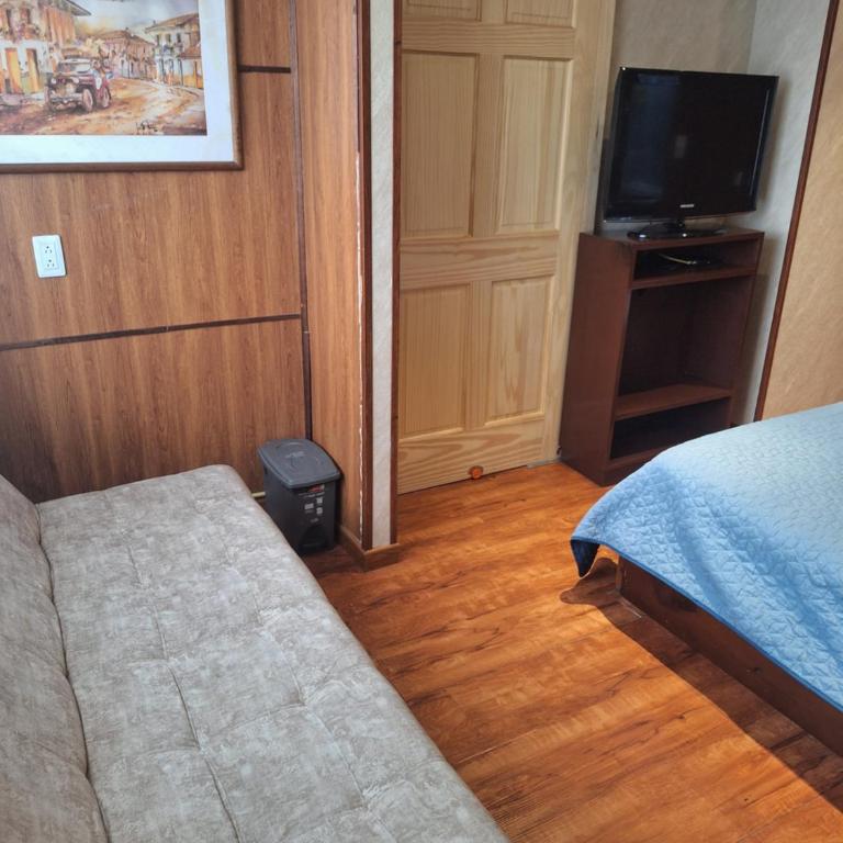 Hotel Apartasuite Normandia - Habitación Doble Grande - 15