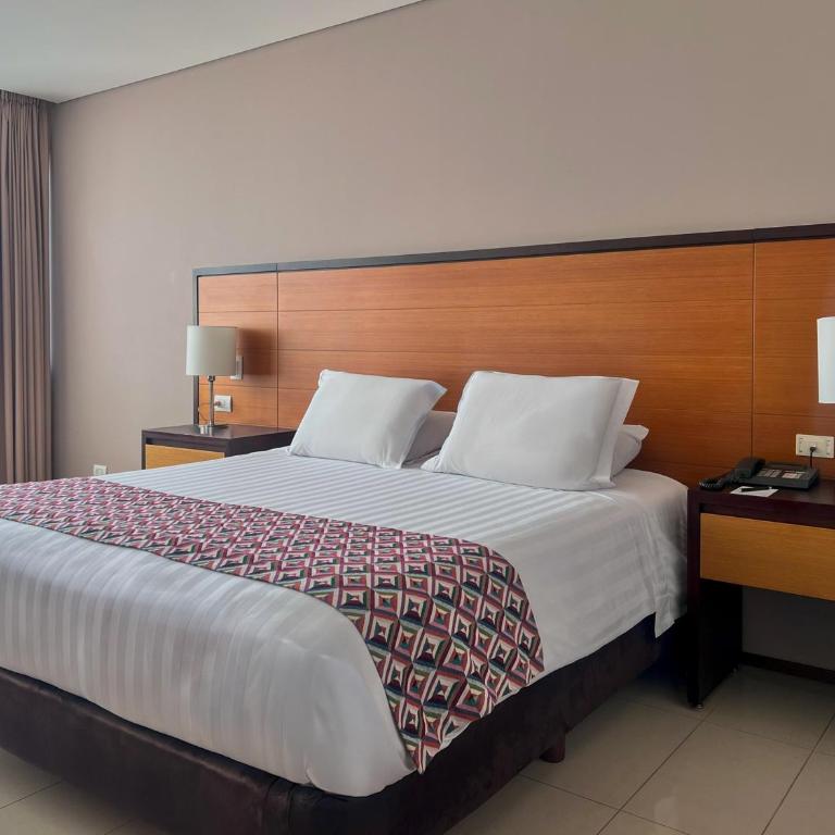 Estelar Alto Prado - Standard King Room - 5