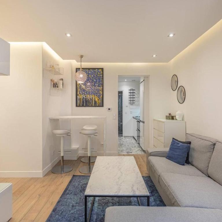 Charming Parisian Apartment in the Heart of the Latin Quarter - Appartement - 2