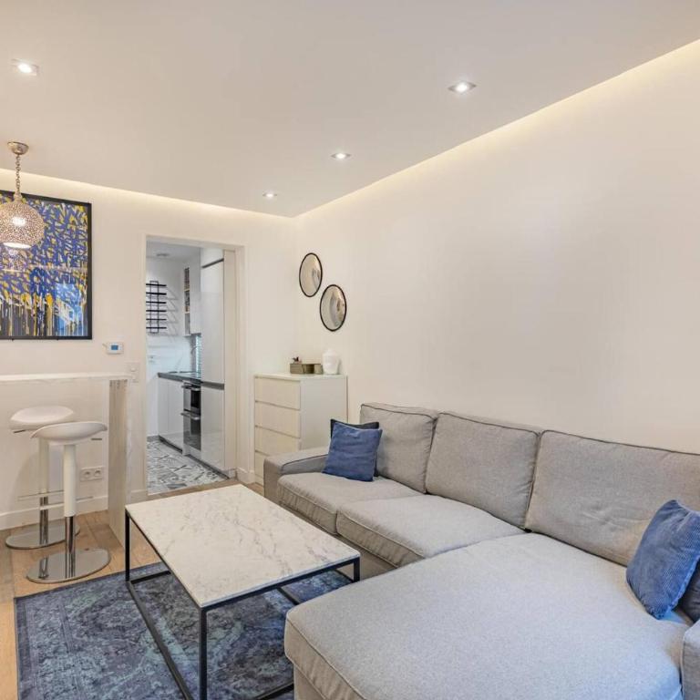 Charming Parisian Apartment in the Heart of the Latin Quarter - Appartement - 4