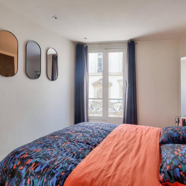 Charming Parisian Apartment in the Heart of the Latin Quarter - Appartement - 6