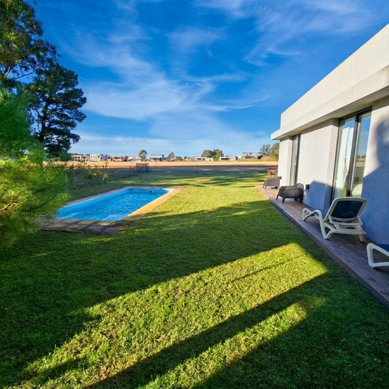 Casa frente al polo - Losa radiante y Piscina - Apartamento de 3 dormitorios - 28