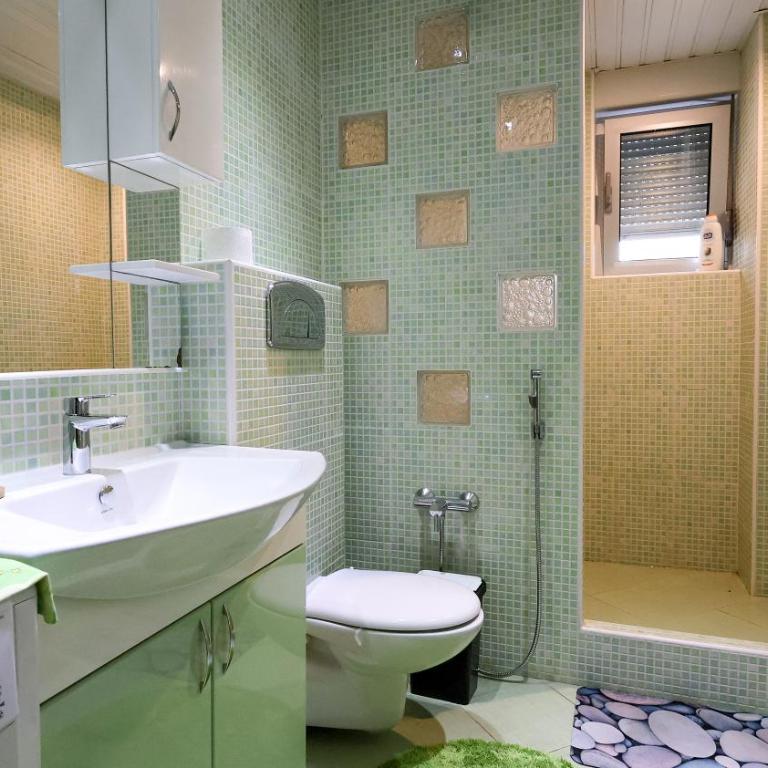 Lighthouse Residence Tivat - Obala Đuraševića - Apartman sa 2 Spavaće Sobe, Balkonom i Pogledom na More - 23