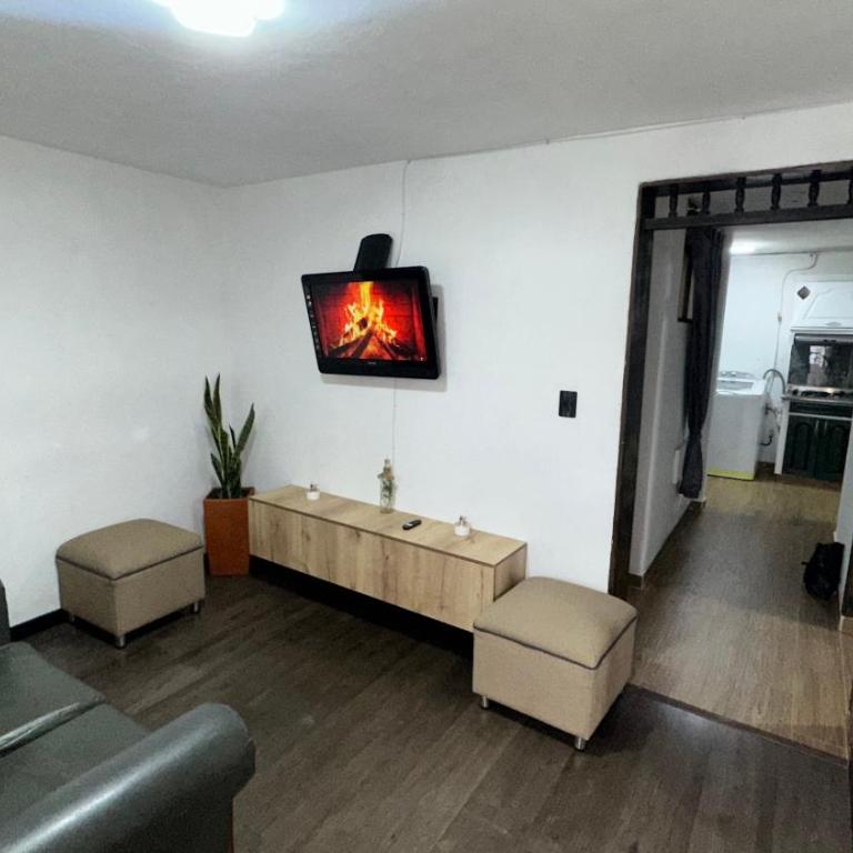 Hermoso apartamento en la milagrosa medellín - Two-Bedroom Apartment - 3