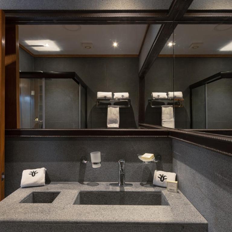 Hotel Parque España - Suite con bañera de hidromasaje - 4