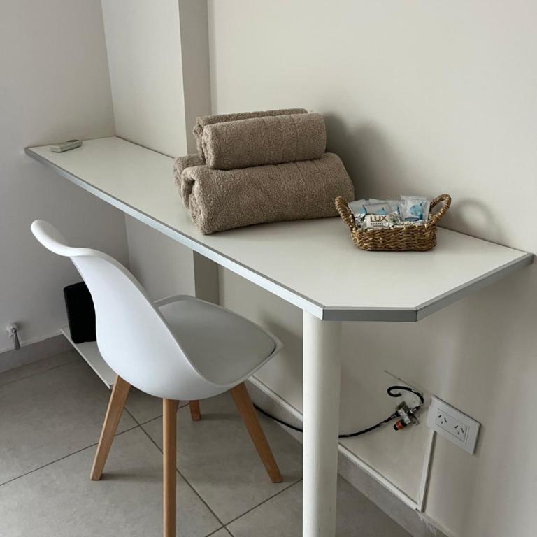 Departamento moderno, Céntrico, Zona de Hospitales - Apartamento de 1 dormitorio - 12