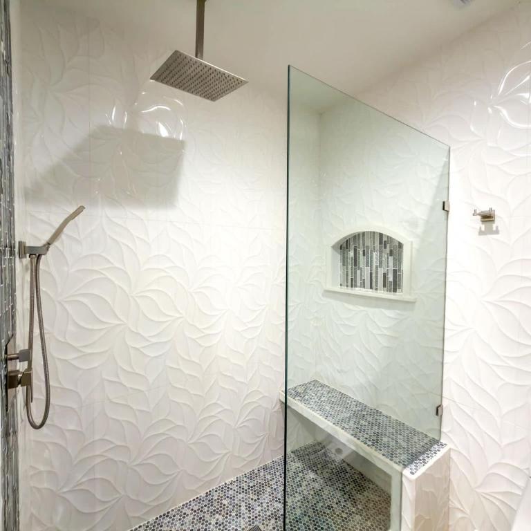 Wake Up to the Sea Oceanfront Retreat W207 - Apartamento - 19