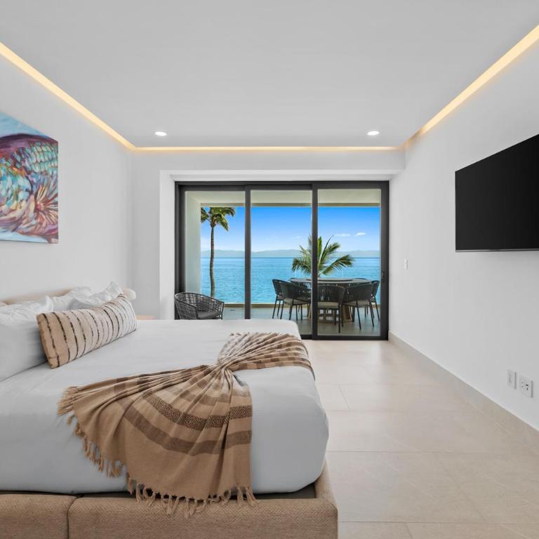 Panarea Beachfront Living - Pools Spa Gym & Luxury Amenities - Apartamento con vistas al mar - 1