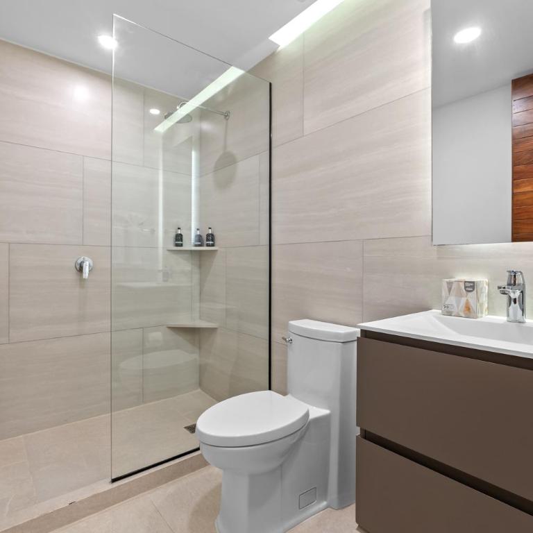 Panarea Beachfront Living - Pools Spa Gym & Luxury Amenities - Apartamento con vistas al mar - 11
