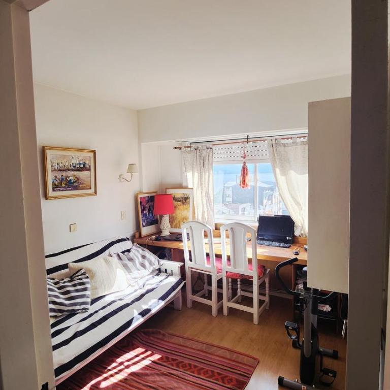 Depto a pasos del centro cívico - Apartamento de 2 dormitorios - 9