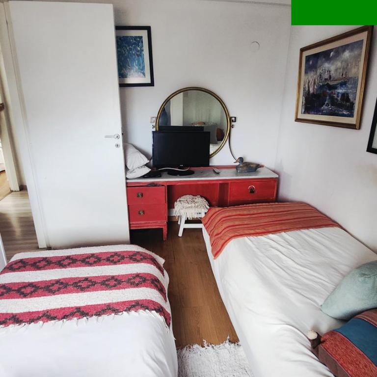 Depto a pasos del centro cívico - Apartamento de 2 dormitorios - 11