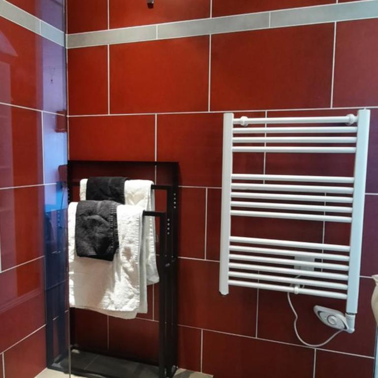 Air-conditioned Crystal Studio with attached garage - Apartment mit 1 Schlafzimmer - 10