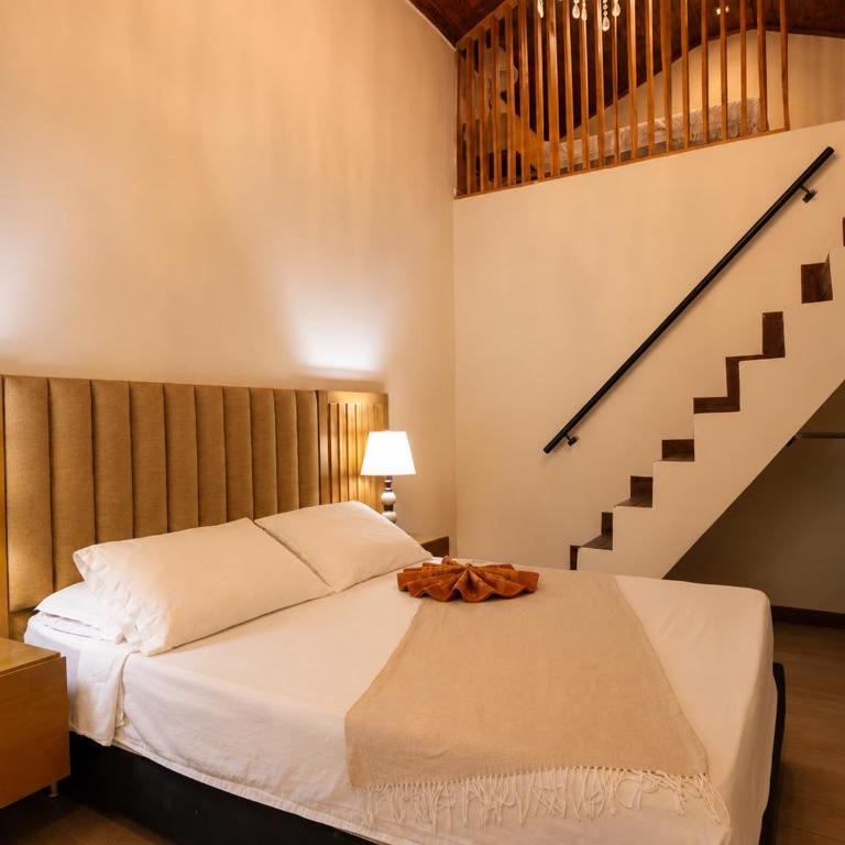 Recuerdos De Mi Tierra HOTEL Poblado Provenza Parque Lleras - Triple Room with Private Bathroom - 7