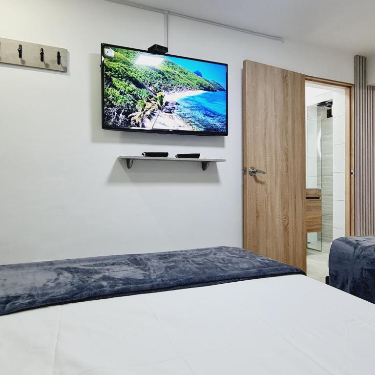 New Cozy Apartment in the Poblado, San Lucas - Apartamento - 104A - 4